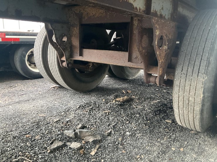 fruehauf-trailer-image-13