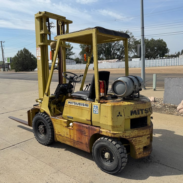 MITSUBISHI FG20