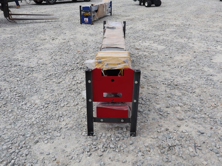 #1854-•-auto-lift---red-image-3