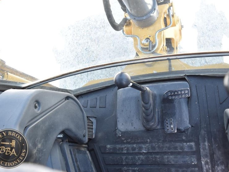 2015-deere-410k-image-64