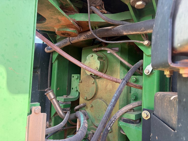 2000-john-deere-9300-image-12