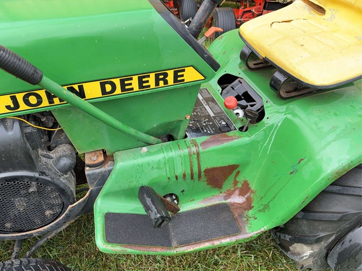 john-deere-214-image-11
