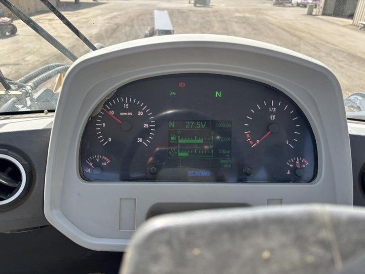 2022-xcmg-xc958u-image-40