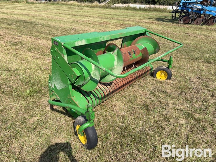 john-deere-7-image-3