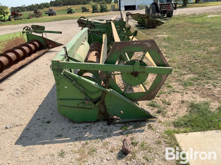 john-deere-14-image-4