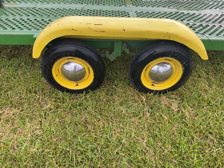 tilt-deck-trailer-image-13