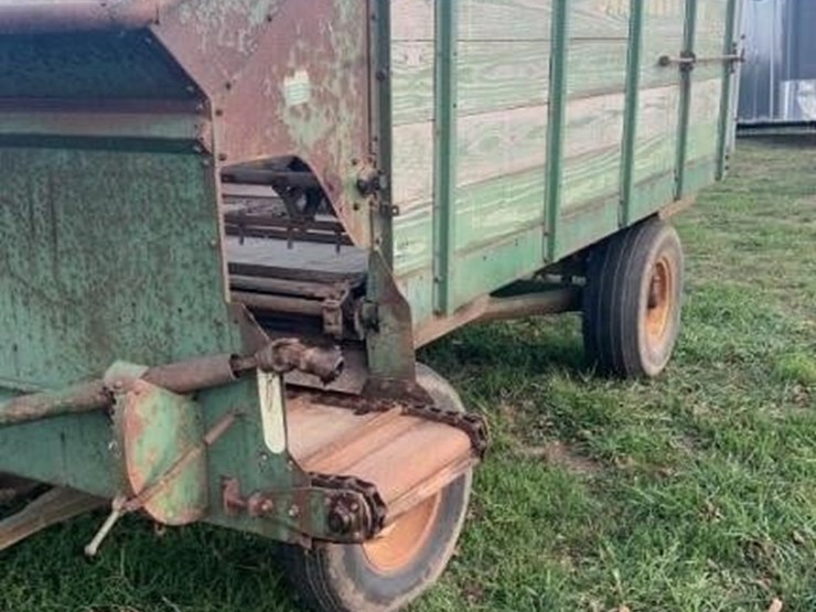 john-deere-112-image-1