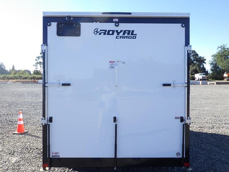 2027-royal-lcht35-7.516v-86-t/a-enclosed-trailer-image-14