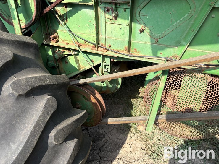 1969-john-deere-95-image-14