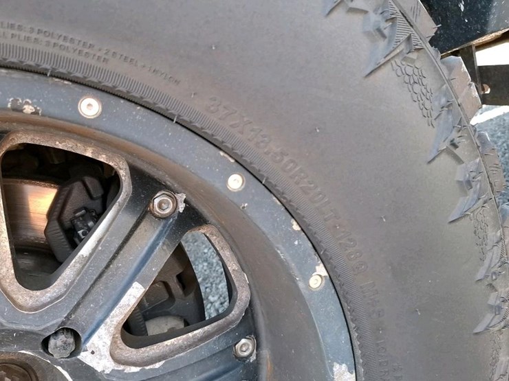 2013-dodge-2500-image-26