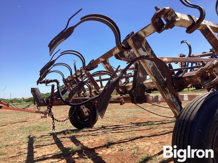 nh3-40’-anhydrous-knife-applicator-image-14