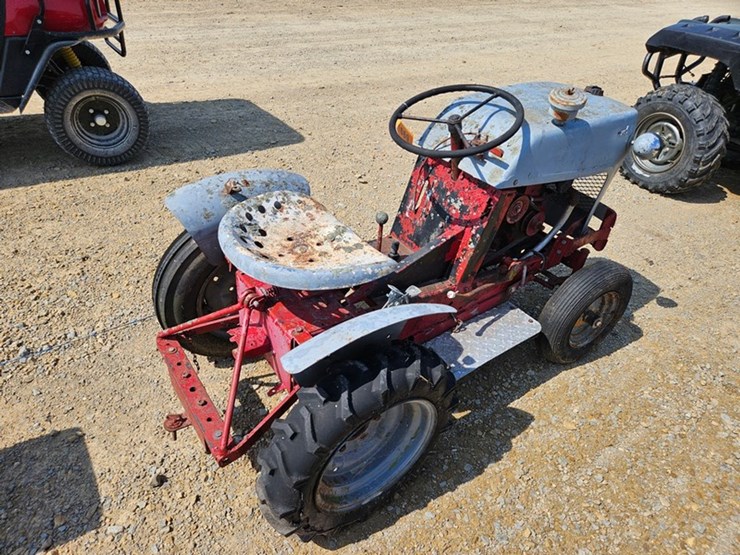 ford-tractor-image-5