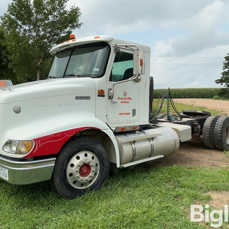 2000 INTERNATIONAL 9200i