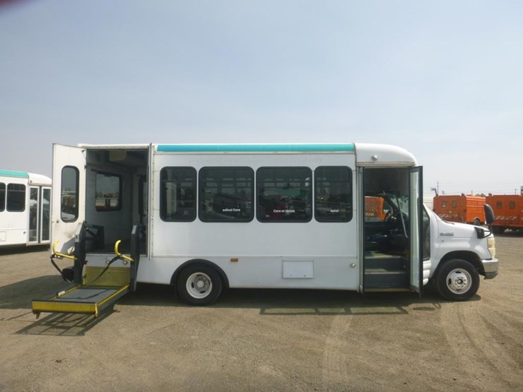 2008-ford-e450-image-6