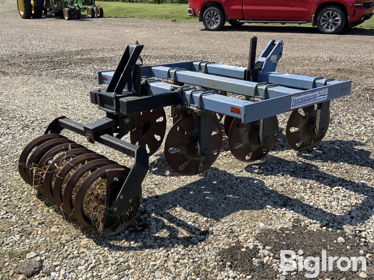 blu-jet-track-master-image-5