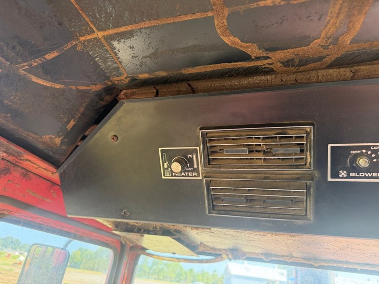 1983-massey-ferguson-4880-image-80