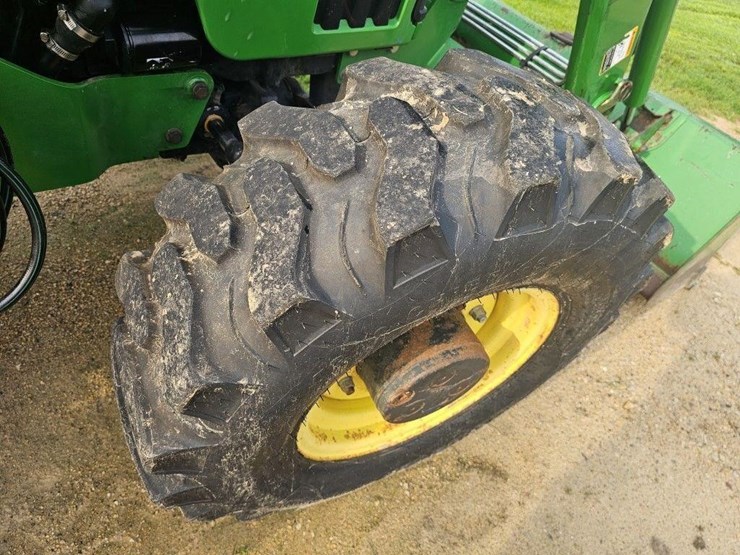 john-deere-5205-image-10
