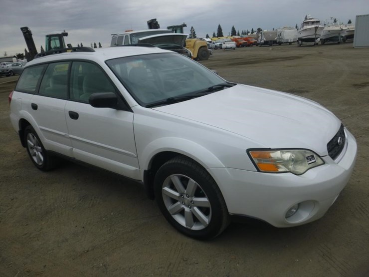 2007-subaru-outback-image-2