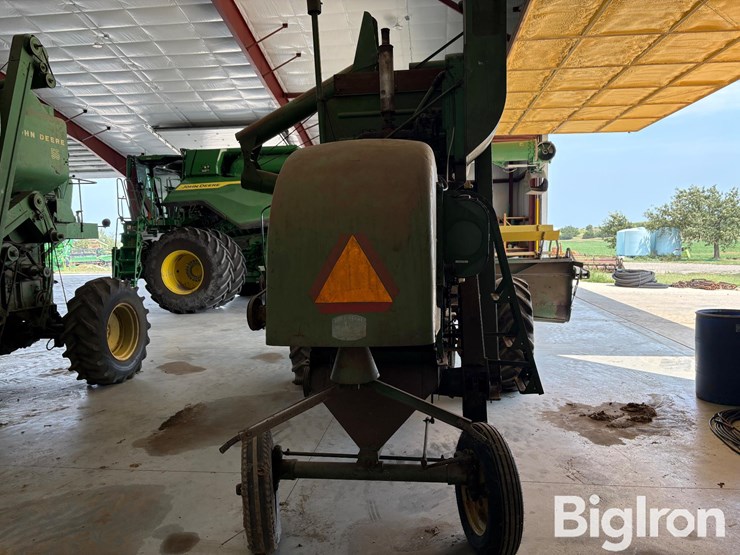 1951-john-deere-55-image-6