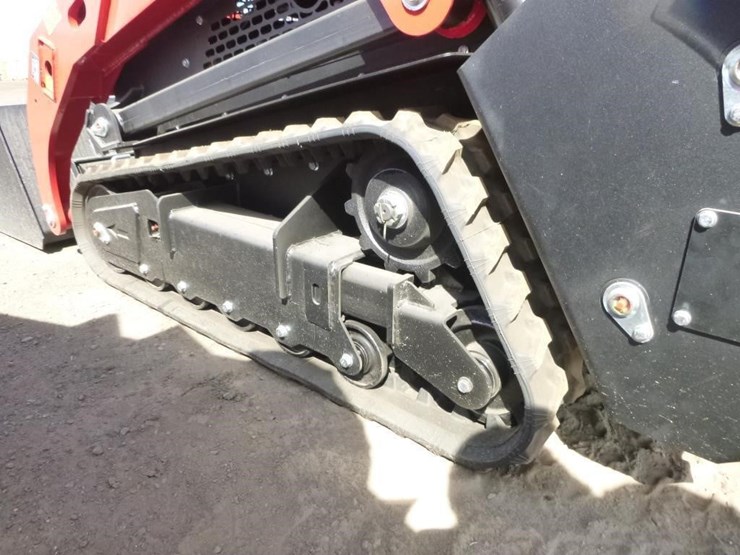 sdlool-1050k-skid-steer-track-loader-image-19