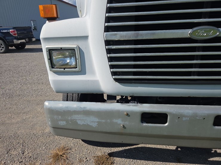 1996-ford-l9000-image-4