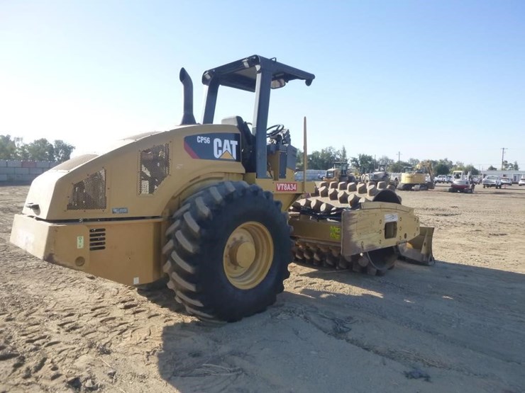 2011-caterpillar-cp56-image-4