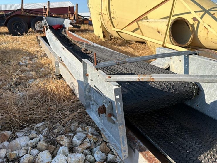#664-•-concave-belt-conveyor-image-4