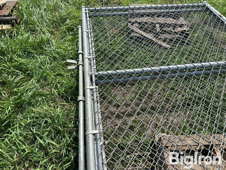 chain-link-fence-gates-image-14