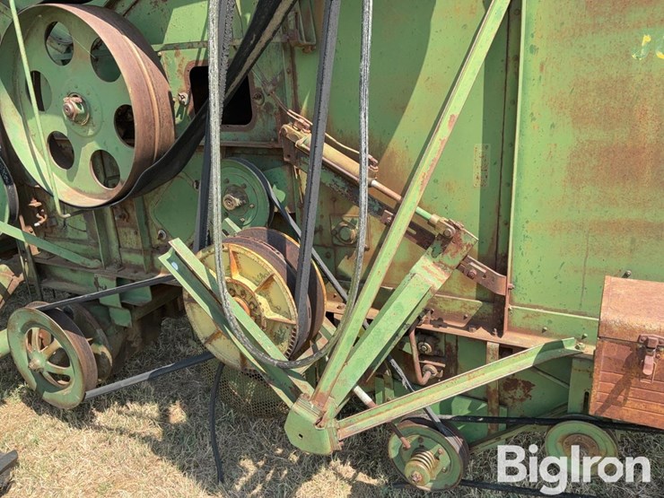 1954-john-deere-55-image-11