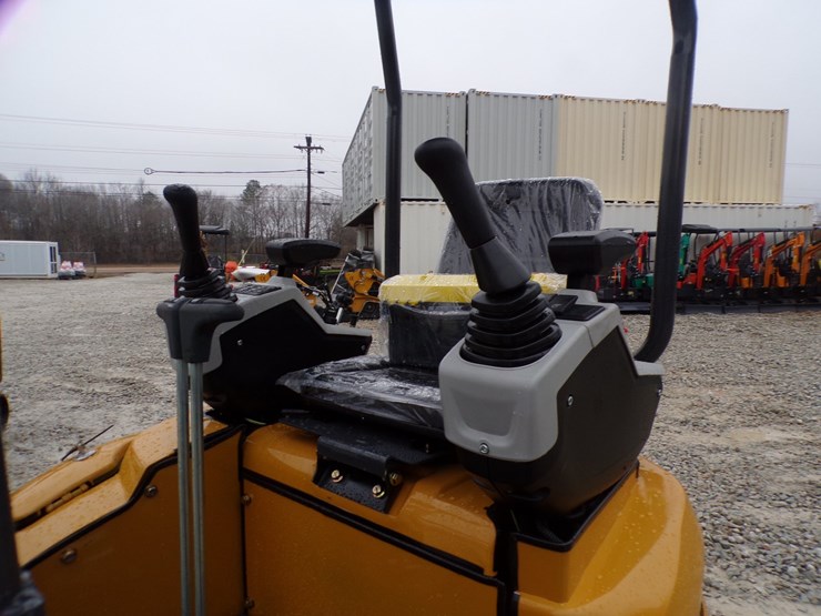 #1377-•-mini-excavator-qk20r-image-11