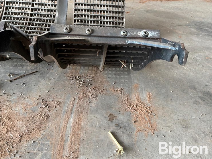 case-ih-large-wire-concaves-image-18