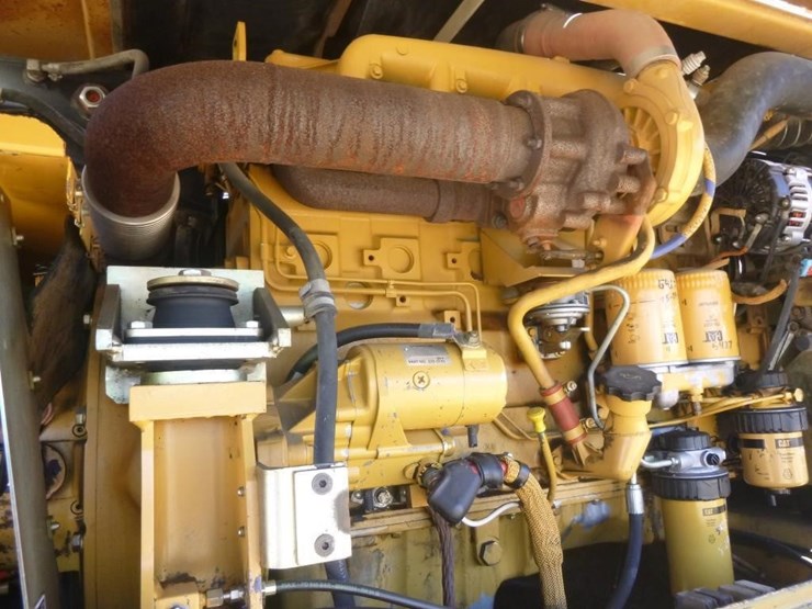 2005-caterpillar-m318c-image-21