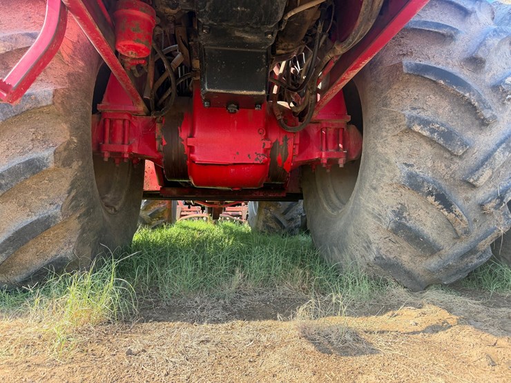 1983-massey-ferguson-4880-image-40