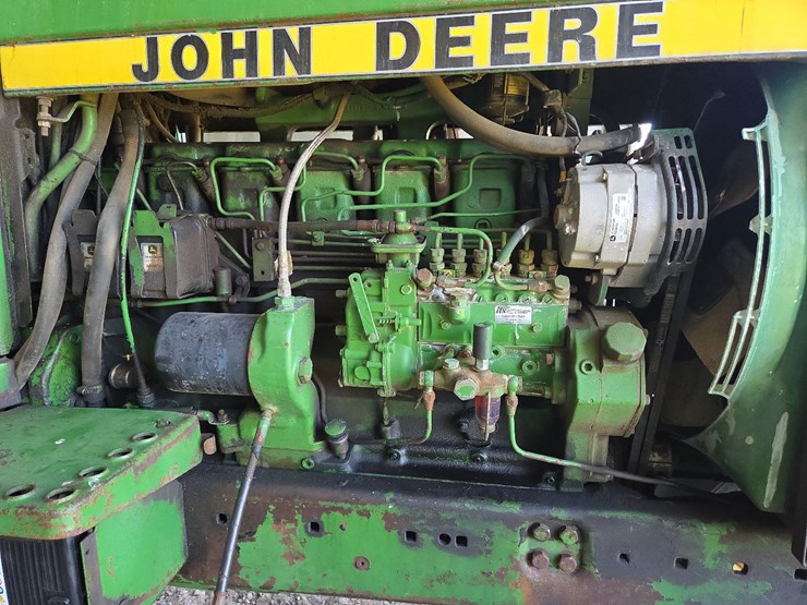 john-deere-4430-image-37