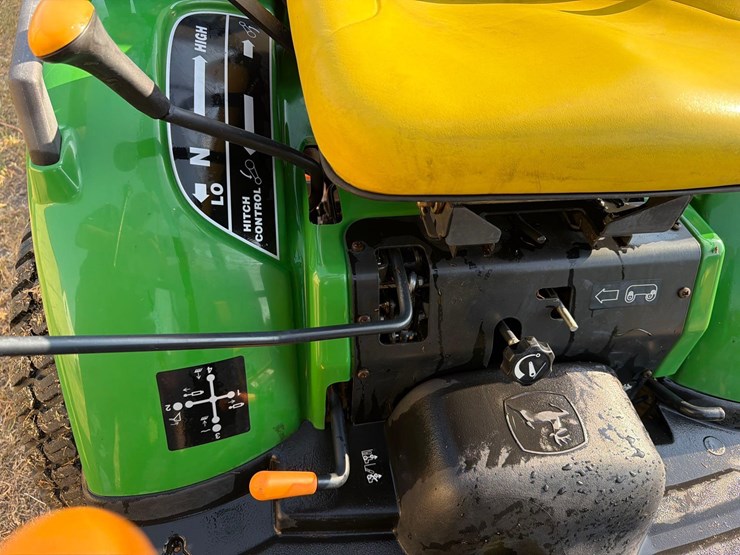 john-deere-2035-image-16
