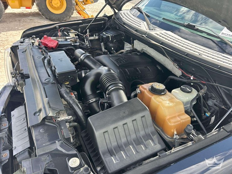 2011-ford-f150-image-8