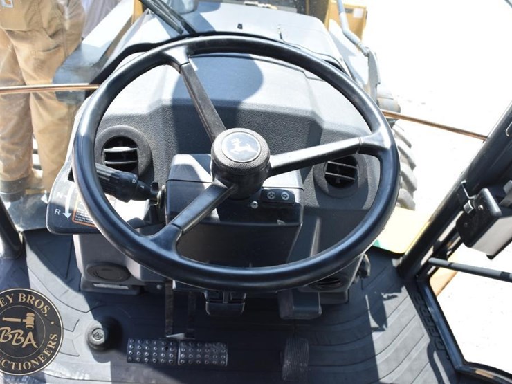 2015-deere-410k-image-60