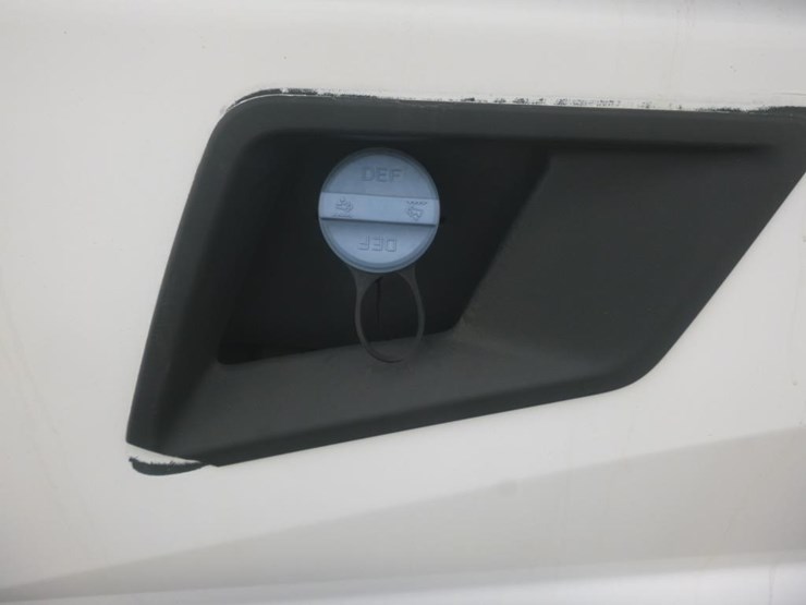 2020-kenworth-t680-image-11