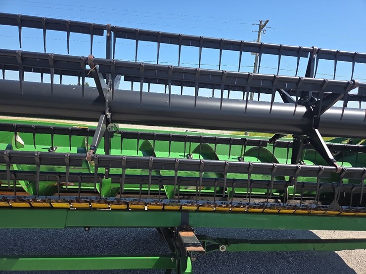 john-deere-635f-image-6