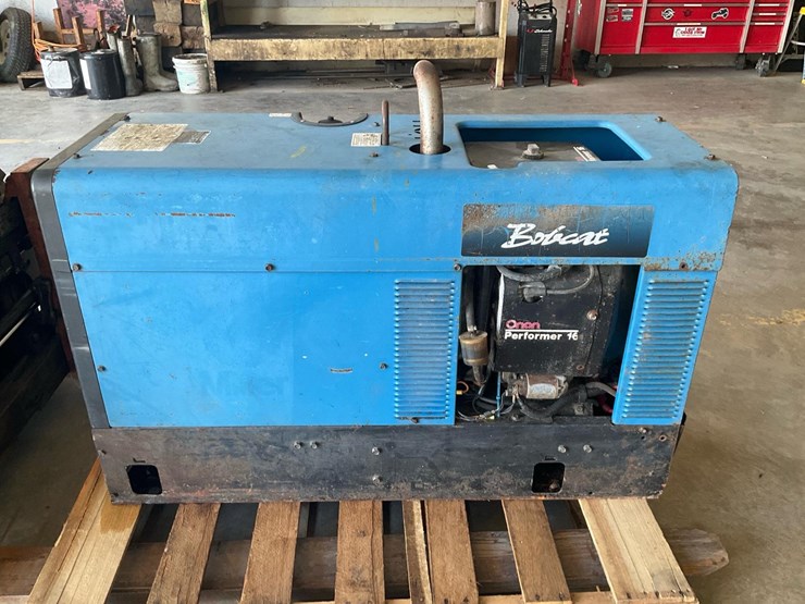 bobcat-225-image-4