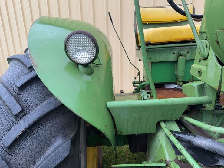 john-deere-720-image-28
