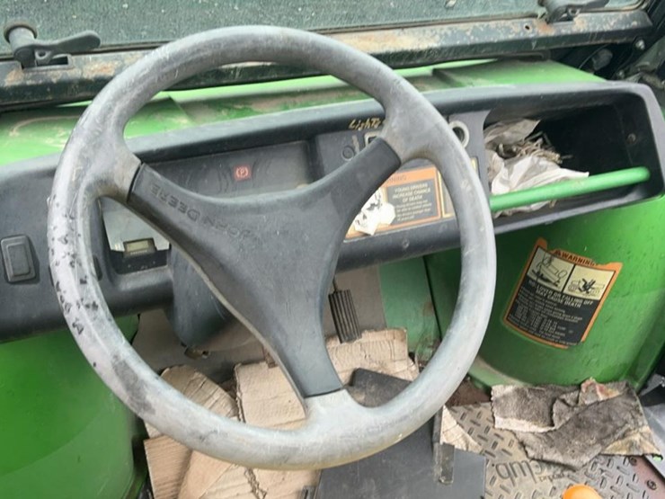 john-deere-gator-image-19