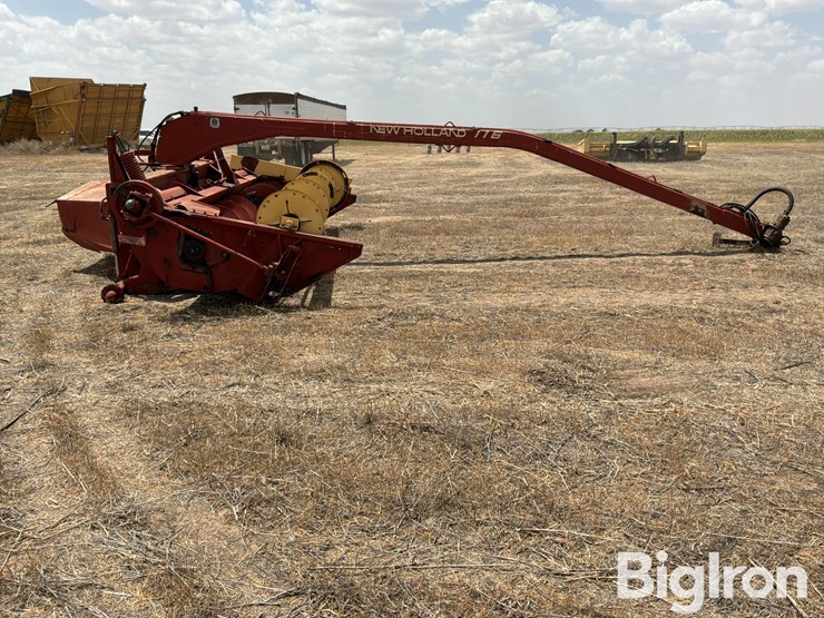 new-holland-116-image-4