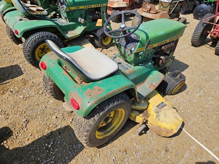 john-deere-112-image-5