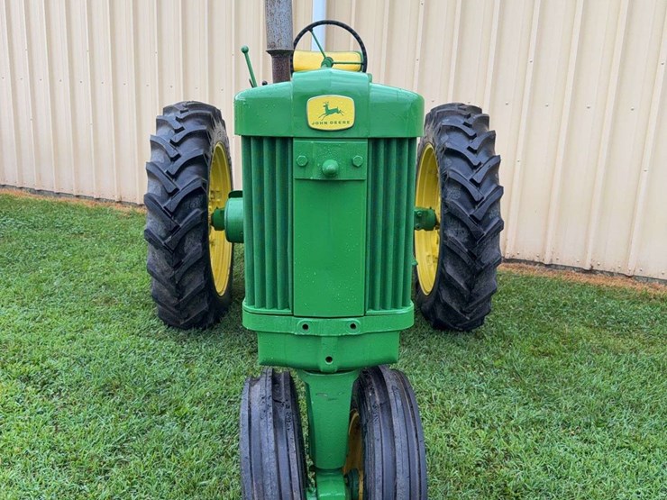 john-deere-520-image-7