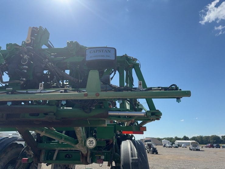 2016-john-deere-r4038-image-45