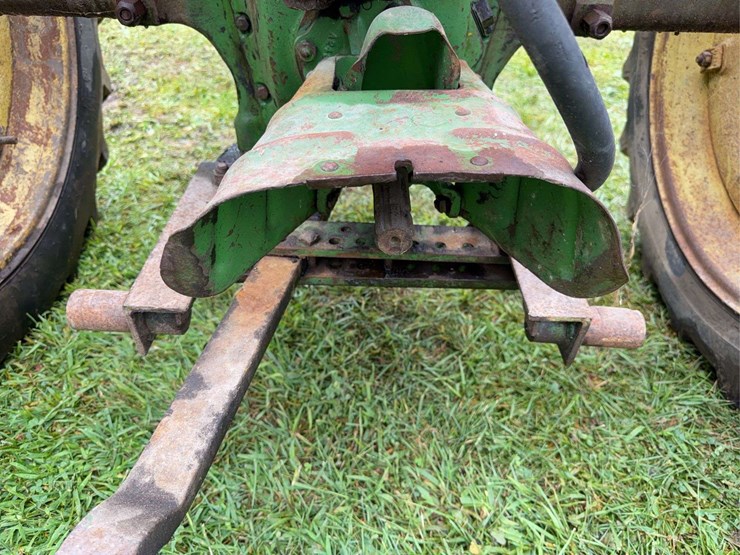 john-deere-b-image-31