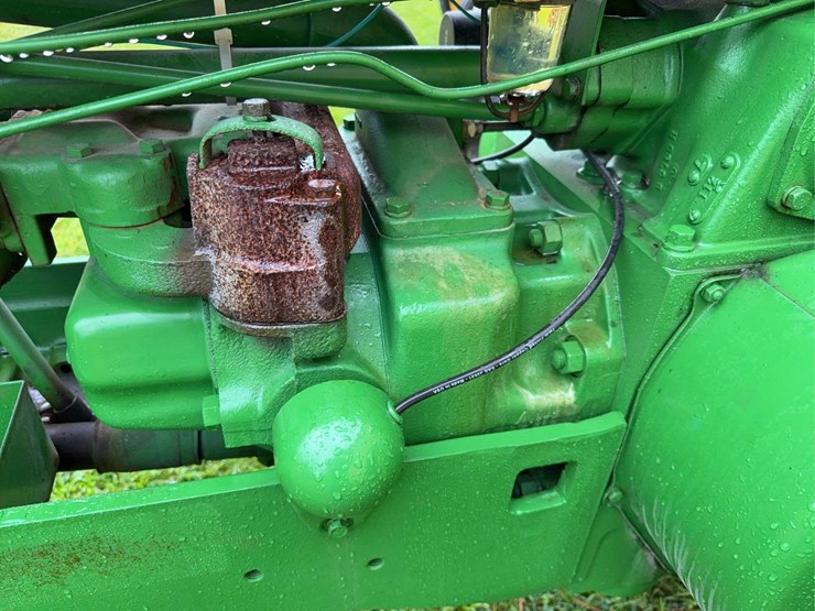 john-deere-520-image-38