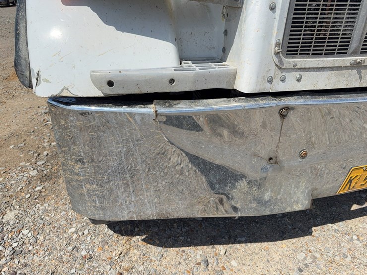 1996-peterbilt-357-image-62