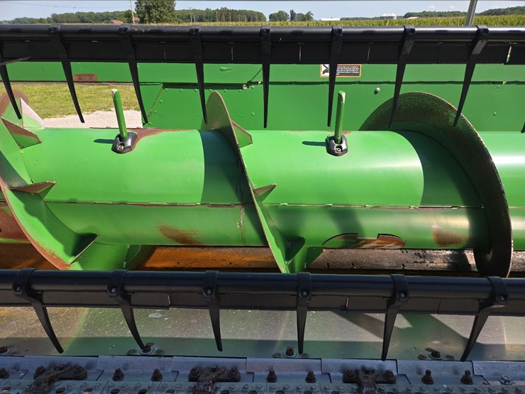 john-deere-635f-image-20